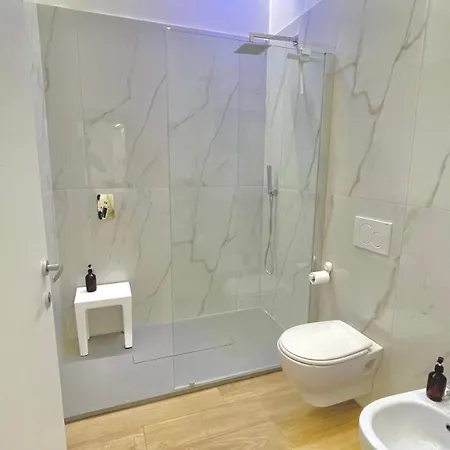Casa Manzoni Deluxe Mxp Town Center * Gallarate