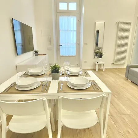 Apartment Casa Manzoni Deluxe Mxp Town Center Gallarate